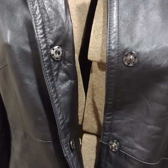 COLEBROOK BLACK ALL LEATHER TRENCHCOAT SNAPS FAUX BUTTON LINED FAUX BELT SIZE XL - Picture 6 of 16